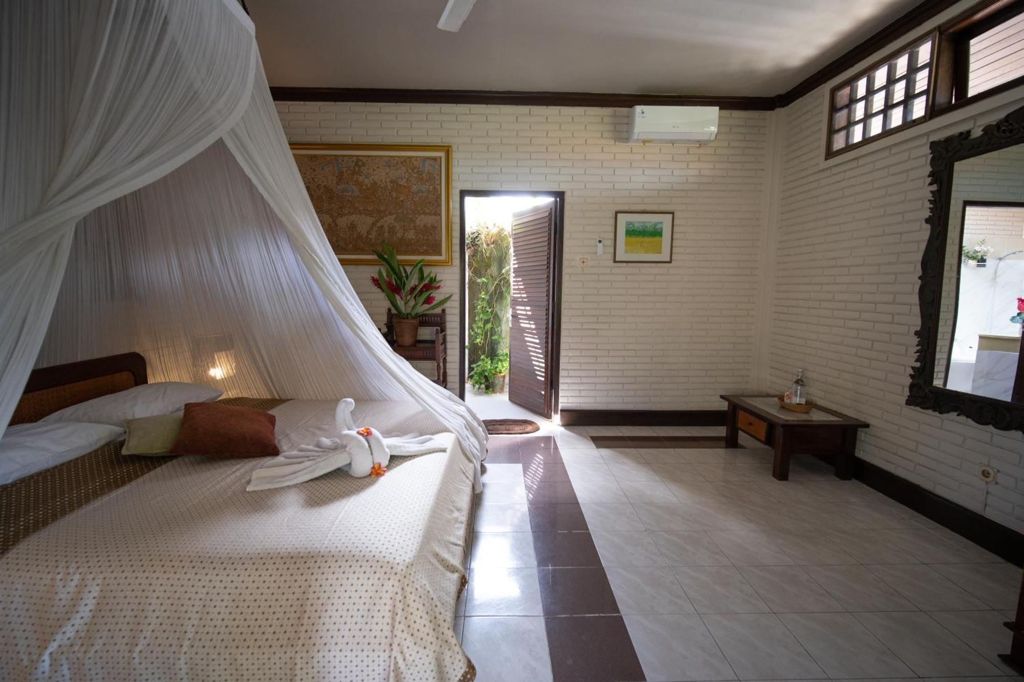 Puri Bayu Hotel Ubud  Exterior photo